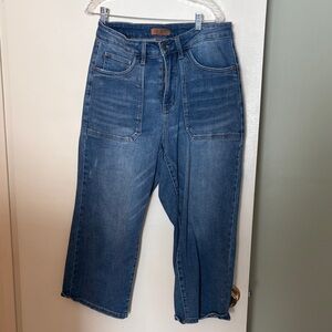 Judy Blue Mid-Blue Boyfriend Patch Pocket Jeans